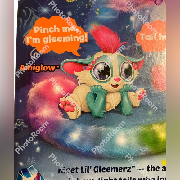LiL’ Gleemerz “AMIGLOW” Interactive Talking Lemur with Light Up Rainbow Tail! - Picture 5 of 6